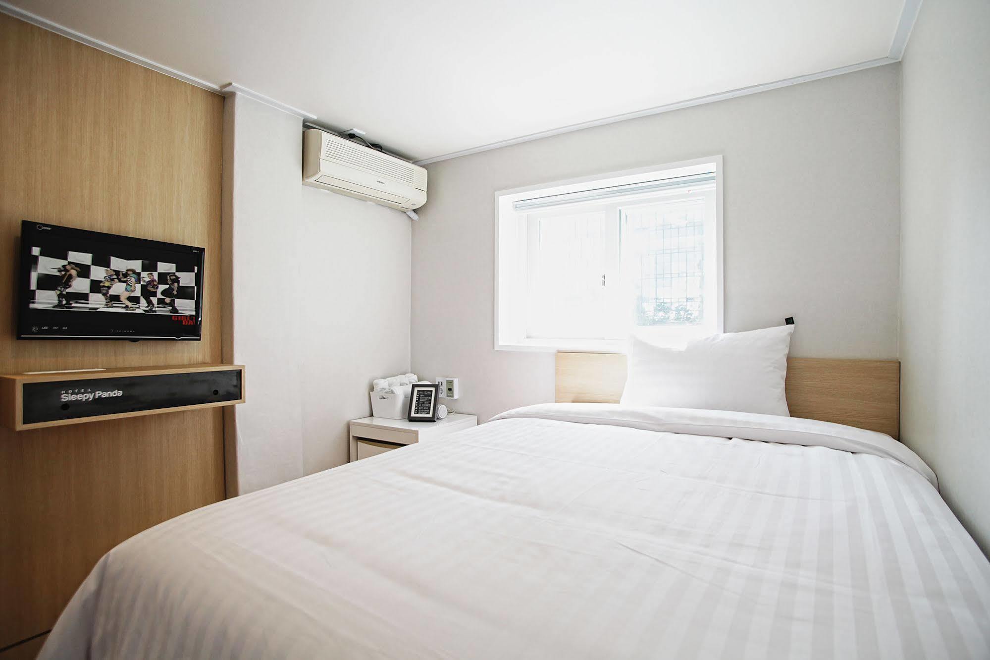 Hotel Sleepy Panda Streamwalk Seoul Jongno Екстериор снимка